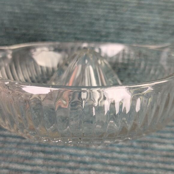 Vintage Glass Citrus Juicer Bowl - Picture 4 of 11